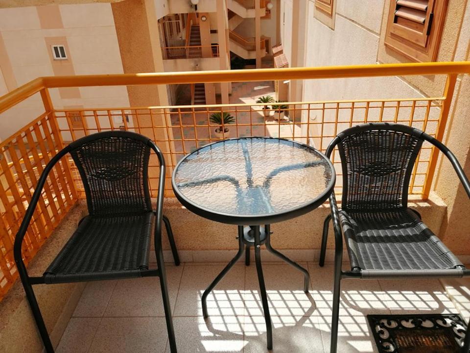"Vero Vijola" In Torrevieja Kültér fotó